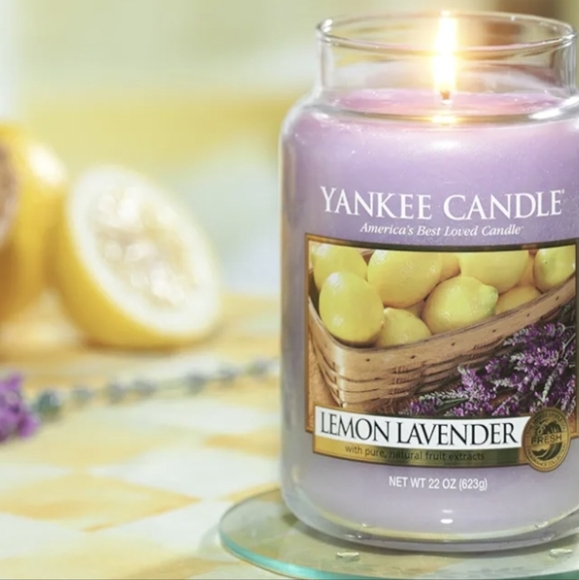 Yankee Candle 22oz Lemon Lavendar Original Jar Candle New - Picture 8 of 8
